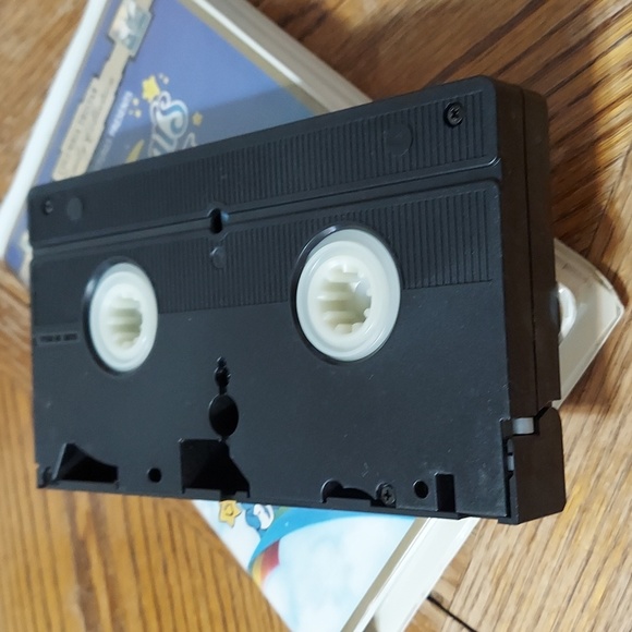 Vintage Care Bears Movie II VHS - Picture 12 of 13